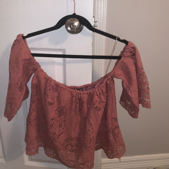 Fashion Nova Women’s Off the shoulder crop top - Picture 2 of 6